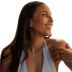 一 Gemstone Flower Necklace Blue Topaz